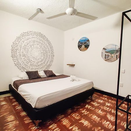 Zamia Hostel Букараманга Экстерьер фото