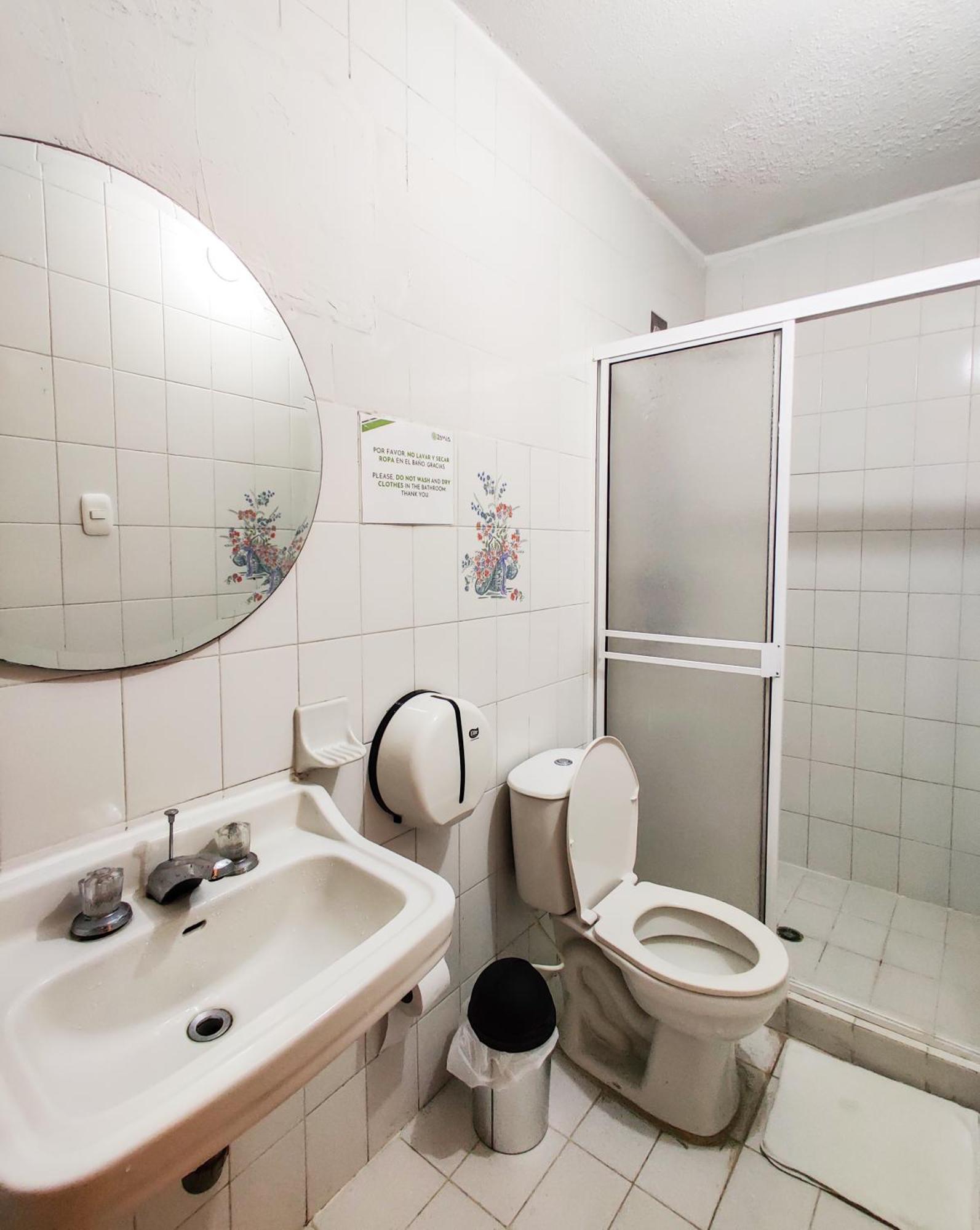 Zamia Hostel Букараманга Экстерьер фото